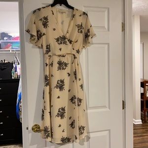 June & Hudson flutter sleeve midi dress